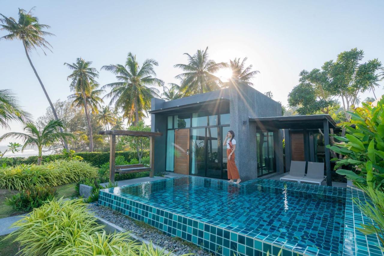 Seanery Beach Resort Bang Saphan Eksteriør billede